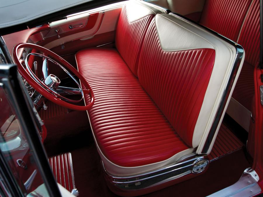  Cadillac Eldorado Biarritz Convertible 1956 года  (фото 13 из 14)